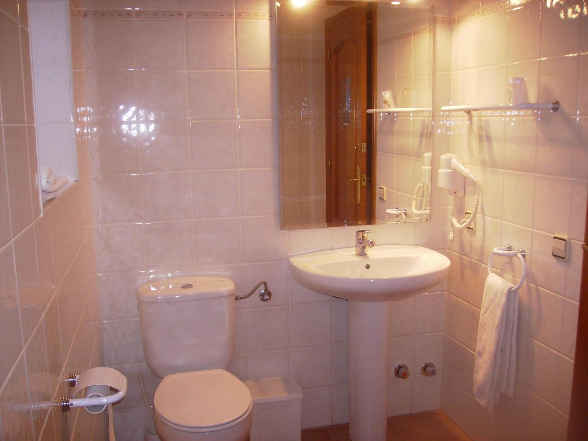 Hostal Pernalle Eril la Vall Dış mekan fotoğraf