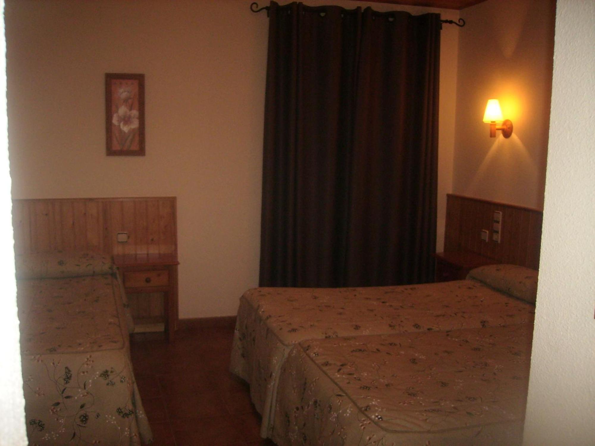 Hostal Pernalle Eril la Vall Dış mekan fotoğraf